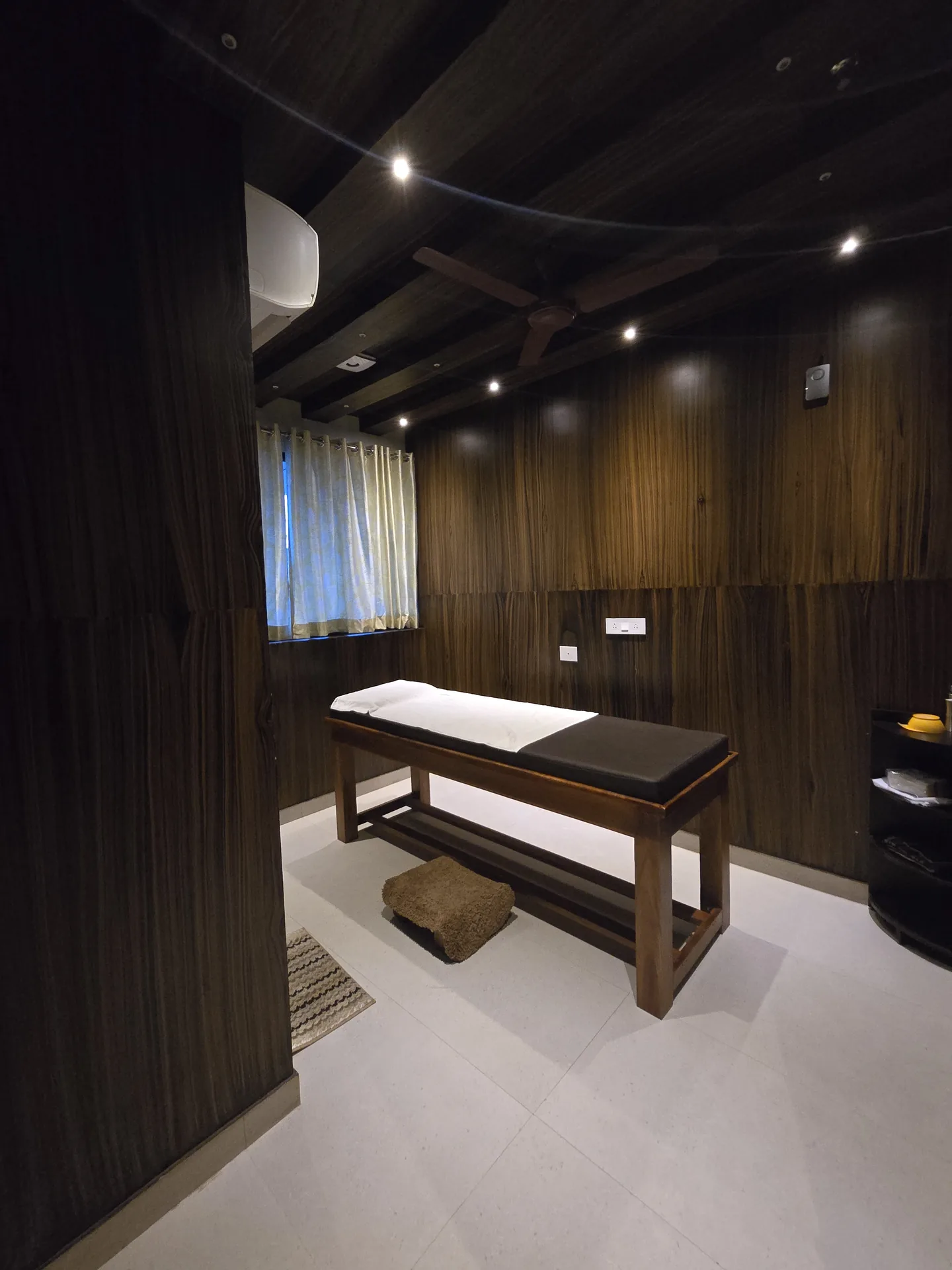 Private treatment suite at Tris Wellness Spa, Trivandrum